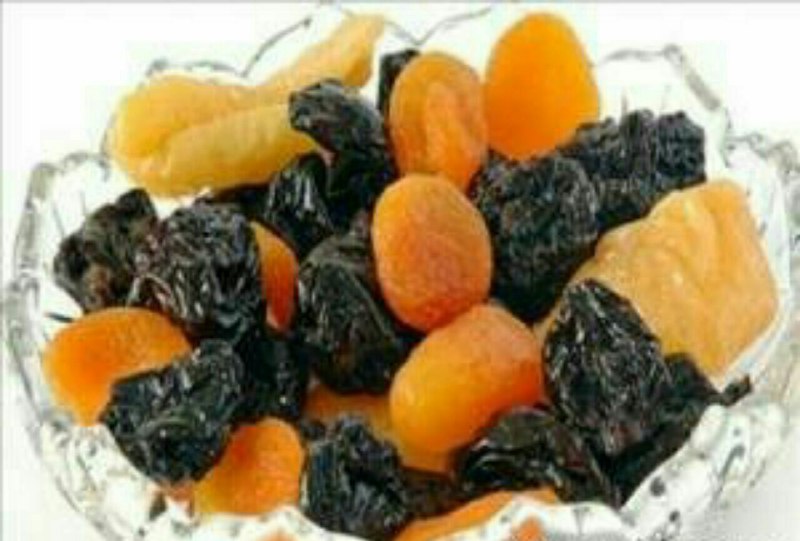 🌹مجله بانوان🌹: #زن_امروزی✍آلو خشک، سرشار از آهن👇یکی از فواید شناخته شدهی میوهی آلو برای سلامتی، غنی بودن آن از آهن است. بنابراین، مصر