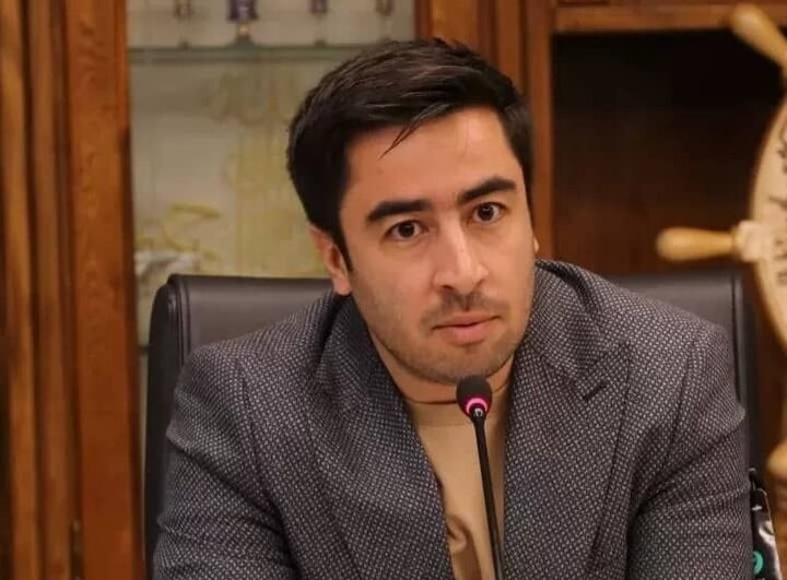 تجارت نیوز: 🔻۸۱ میلیارد دلار تخلف در بازگشت ارز طی ۸.۵ سالدستیار رئیس کل بانک مرکزی در امور ارزی: ▪️۸۱ میلیارد دلار که درباره تخلف د