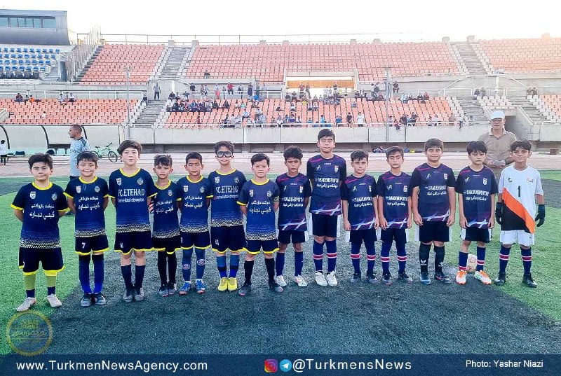 تورکمننیوز 🛜 TurkmenNews: https://turkmensnews.com/?p=145119 ⚽️ شکار استعدادهای ناب در استادیوم آزادی گنبد! در روزی که ستارههای کوچک فوتبال گلستا