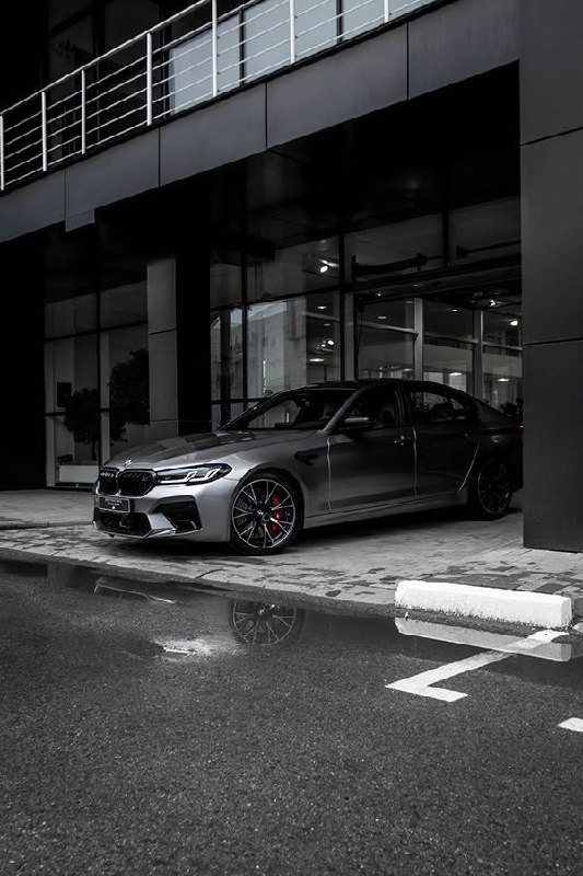 BMW M5 competition 7