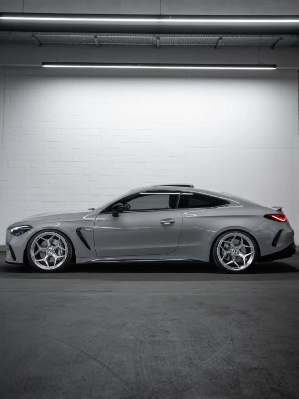 Gray Shark: CLE 53 AMG 3.0-L 6-Cyl 2