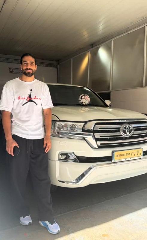Bistodo IR | بیست و دو ⚽️: ⚽️❤️ حسین ابرقویی یک تویوتا لندکروز سری Toyota Land Cruiser 200 با قیمت حدودی 42 میلیارد تومن خریده⚽️@bistodo_IR