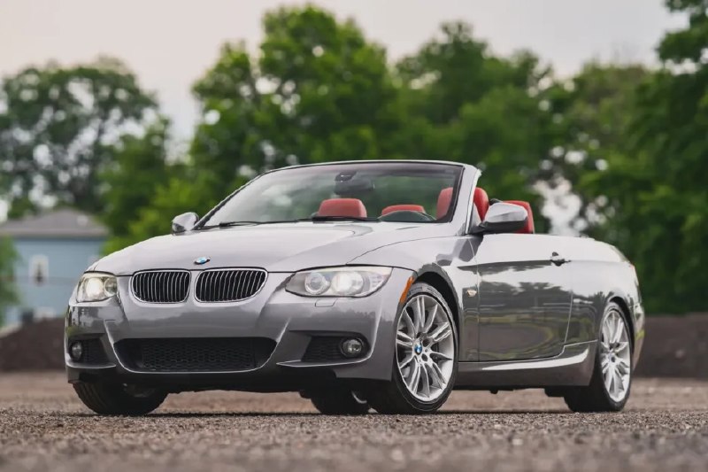 Редкий зверь на рынке: 2011 BMW 328i Cabriolet M Sport с механикой — почему это 