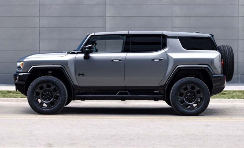Обновлённый Hummer EV стал быстрее Corvette 3