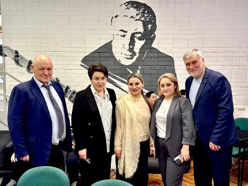 Торжественный старт празднования 100-летия академика РАН Гаджи Гамзатовича Гамзатова фото