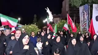 סננדג': עצרת תמיכה בכוחות הביטחון בכיכר אזאדי בלילה ה-123