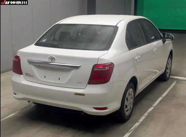 Toyota Corolla Axio 2021 фото 2