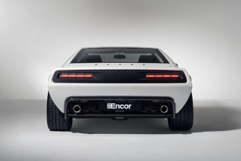 Британцы воскресили легенду: Encor показали карбоновый рестомод Lotus Esprit S1. 3