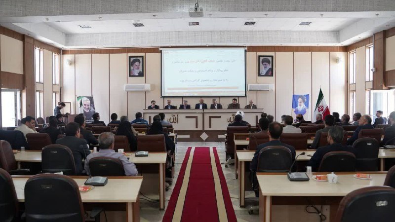 خبرگزاری صداوسیما خراسان رضوی: 🔶وزیر تعاون: امکان تامین مالی واحدهای تولیدی از طریق بورس کالا 👤احمد میدری وزیر تعاون، کار و رفاه اجتماعی در نشست شورای