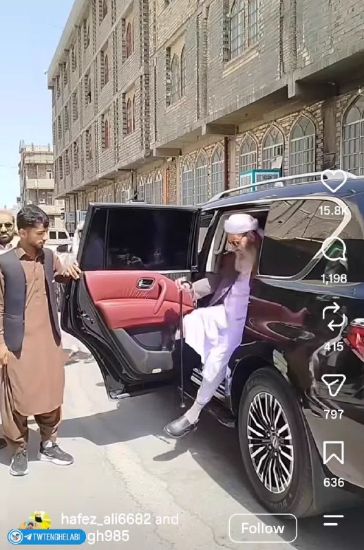 توییتر انقلابی - ایکس: یه روزِ عادی از زندگی مولوی عبدالحمید:بریم توی منطقه محروم از نیسان پاترول آرمادا با قیمت تقریبا ۱۰ میلیارد تومانی پیاده