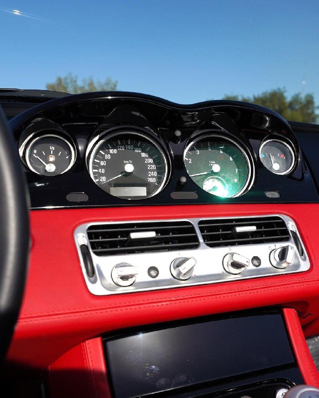 BMW Z8 (E52) 5