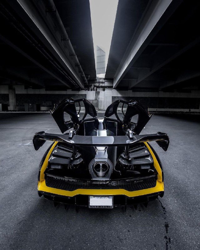 McLaren Senna 7