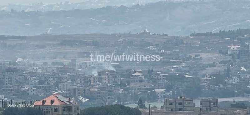 ️🇱🇧🇮🇱 דווח על ירי ארטילרי ישראלי על אזורים בכפר תבנית, לבנון.