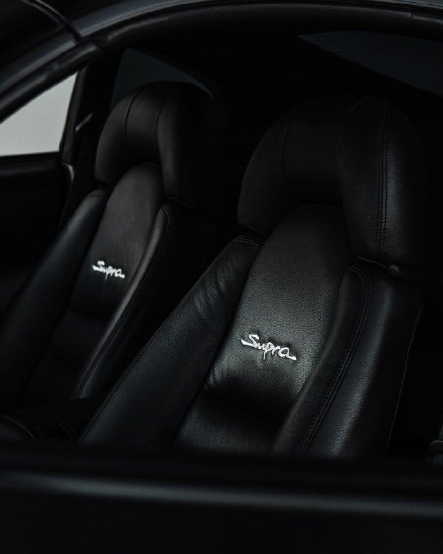 Toyota Supra 6
