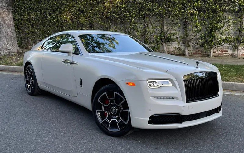 Rolls-Royce Wraith получил экстравагантный тюнинг
