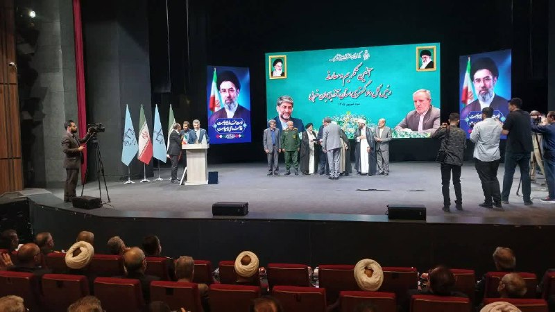 باریش نیوز: 🟥درمراسمی رئیس کل جدید دادگستری آذربایجان غربی تکريم و معارفه شد. ◽️دراین مراسم که درتالار وحدت ارومیه برگزارشد محمد علی