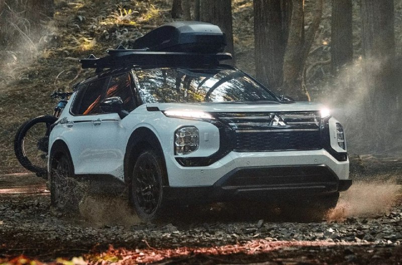 Mitsubishi Outlander получил новую версию Trail Edition