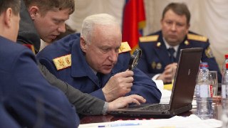Бастрыкин заявил об использовании ИИ в расследованияхС помощью специального программного обеспечения для распознавания лиц СК смог идентифицировать более 400 человек в рамках уголовного дела о преступлении против общественной безопасности.Об этом глава вед