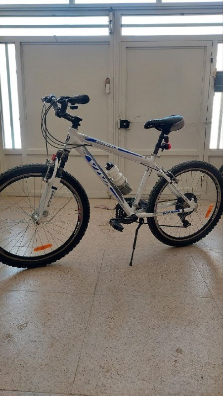 نیازمندیهای تکاب: 🌸باسلام 🚲 #دوچرخه_فروشی 🔺آلمینیومی 🔹سایز 26🔸برند ویوا مدل امگا🔹تمیز و در حد 🔸تمامی قطعات فابریک شیمانو و بدون ایراد🔻دارا