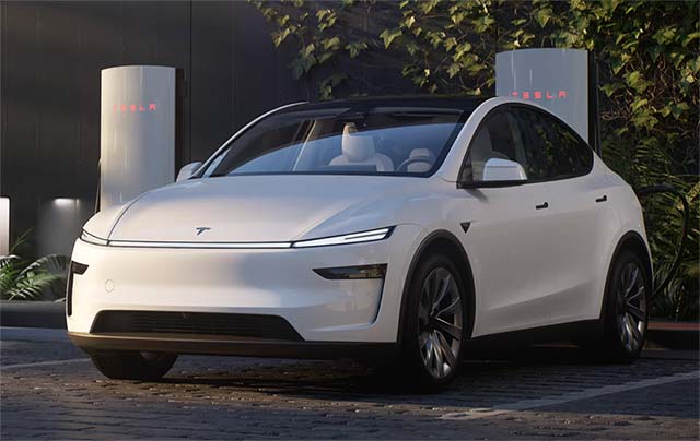 "Tesla развозит 480 000 машин за квартал — и Европа подкинула дров в топку&