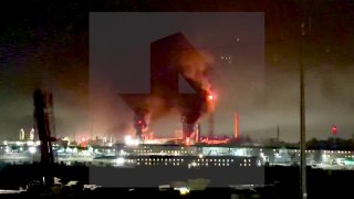 В Амурской области на территории готовящегося к запуску Амурского газохимического комплекса (АГХК) произошел пожар, сообщает пресс-служба компании:  «С травмами разной степени тяжести госпитализированы пять человек, в том числе сотрудники организаций-подря
