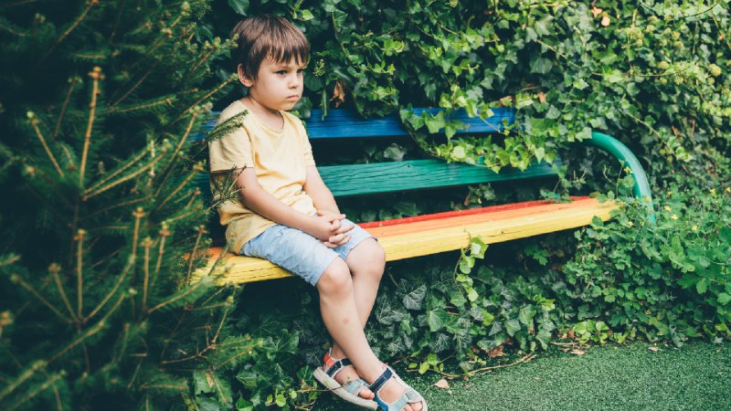 We're therapists who've worked with 1,000 kids. Here are 6 things children worry about the most—that parents don't realize