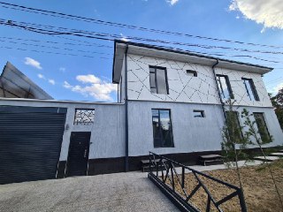 Продается евро дом на Мирзо-Улугбекском