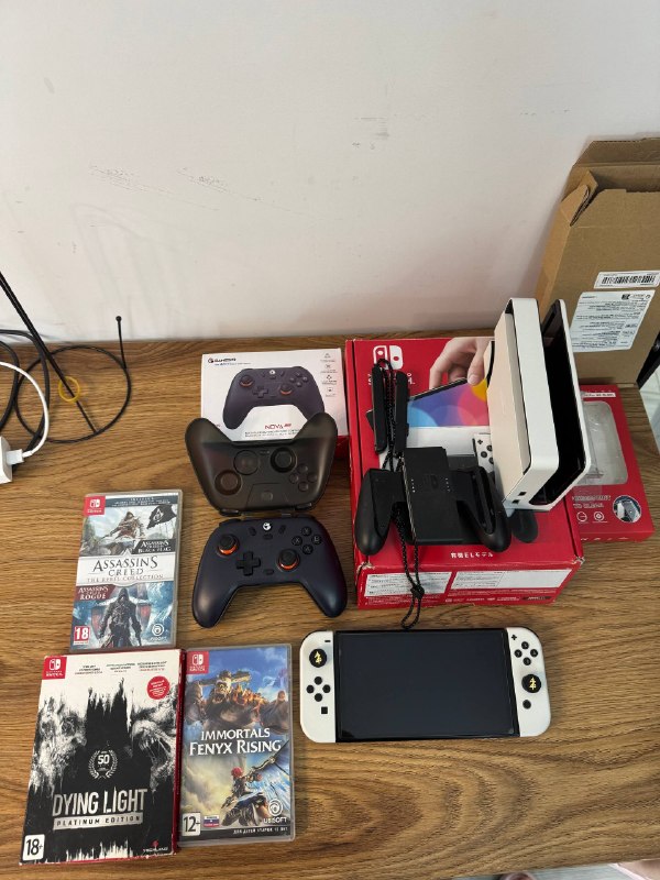 Продам Nintendo switch oled — фото 1