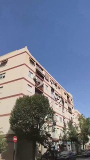 מבזק: מספר רעידות משנה דווחו לאחר רעידת אדמה בעוצמה 4.8 פקדה את ספרד, מבנים מרובים פונו bit.ly/4xMOD1N