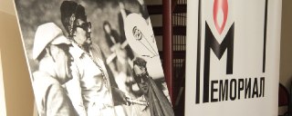 ❗️ Несуществующее «Международное общественное движение “Мемориал”» признали «экстремистской» организацией27 марта Минюст потребовал признать «Мемориал» «экстремистской» организацией. Как отмечает «Медиазона», у инициативы есть десятки проектов, но ни один 