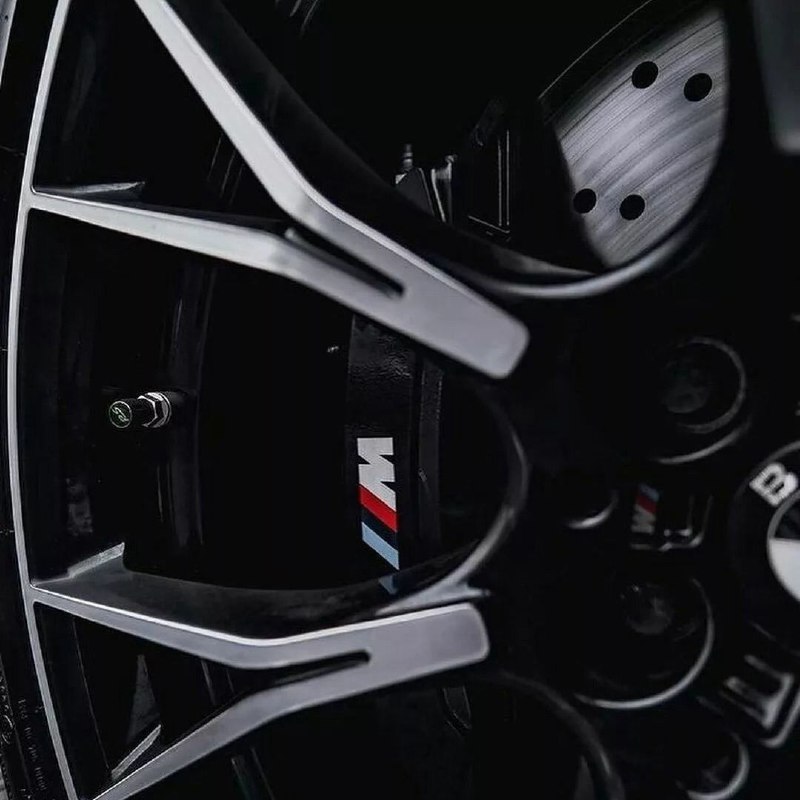 BMW M5 F90 8