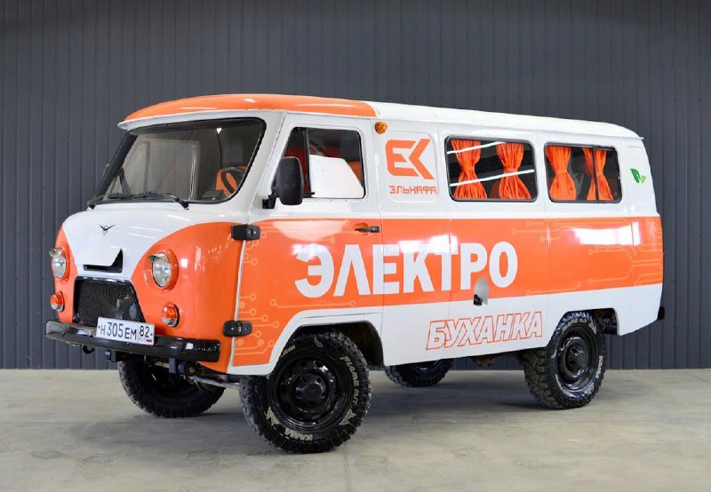 Электрическая «Буханка» появилась в продаже.