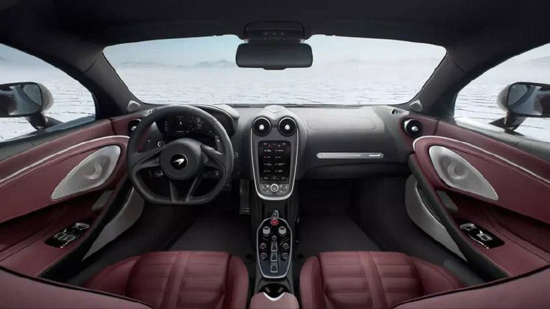 McLaren представила суперкар на каждый день — купе GTS 4