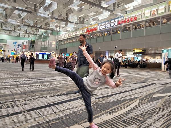 2023 再一次心跳 Australia      澳洲遇小偷   強運南極光  跟海獅共舞  巧遇粉紅湖