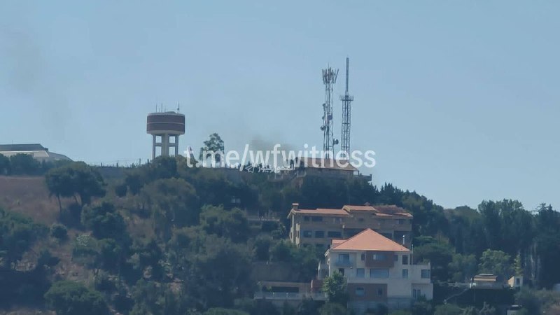 ️🇱🇧🇮🇱 עשן עולה נצפה מעל העיירה נבטי אל פאוקה. התקרית נגרמה משריפה, לא מתקיפה אווירית ישראלית.