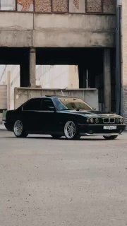 BMW E34 540i