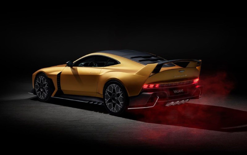 Aston Martin представил новый суперкар Valiant