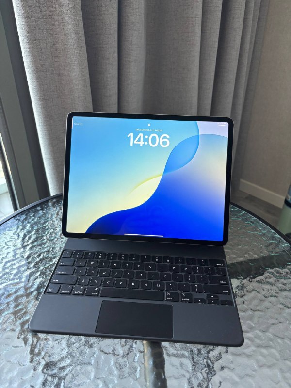 Продам IPad Air 13, состояние нового — фото 1