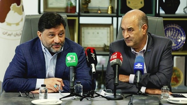 اتاق ايران آنلاین: 🔴 سرمایه‌گذاری یک‌هزار میلیارد تومانی بخش خصوصی در طرح‌های فناورانه صنعت دام، طیور و آبزیان🔹مجید موافق قدیری رئیس انجمن 