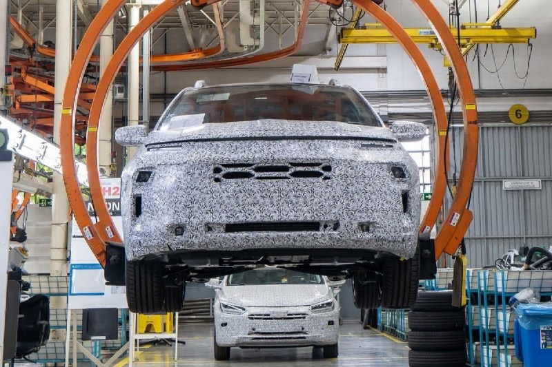 Chevrolet готовит новый кроссовер Sonic на базе Onix 3