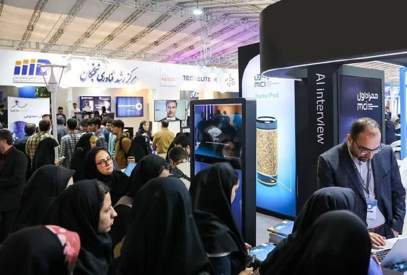 پایگاه خبری صبح پردیس: 🔺 استقبال فراتر از انتظار از «اینوتکس ۲۰۲۶»؛ ۱۰۰ استارتاپ در پردیس گرد هم می‌آیند🔹محسن علی‌اکبریان، رئیس مرکز رشد فناوری