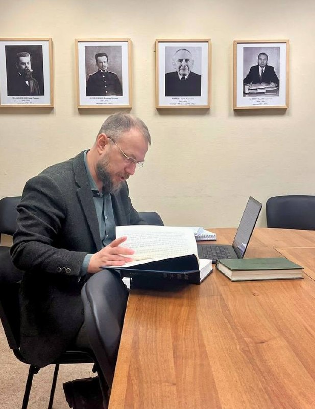 ב-27 באוקטובר 2026 התקיימה ישיבה קבועה של מועצת המדענים הצעירים של ארכיון RAS.