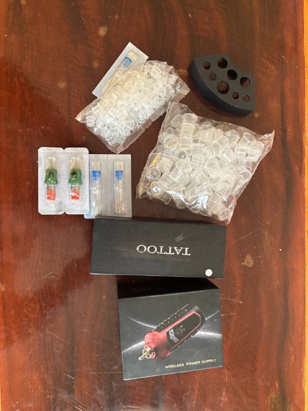 Срочно продаю тату-машинку! Цена — всего 250 лари 🔥 — фото 1