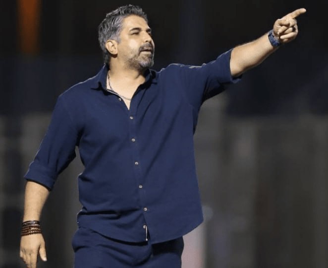 فارس ورزشی: 🖼پوستر باشگاه استقلال برای دیدار مقابل آلومینیوم اراک @Sportfarsطلسمی که قربانی می‌خواهد مقابل تیم‌ محبوبش بشکند🔹🔹 تیم ف