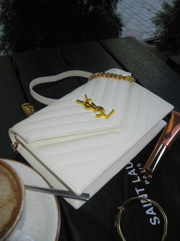 Yves Saint Laurent YSL cassandre gold chain wallet in grain de poudre embossed leather, фото 17