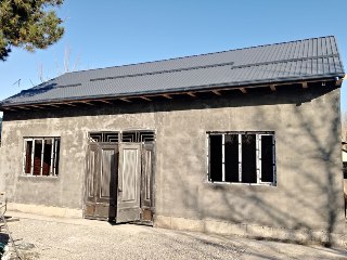 Uchastka sotiladi 1.5 sot Raxat postidan 2 km