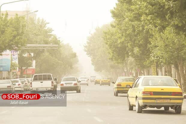 سیستان و بلوچستان فوری: وزش باد شدید و طوفان گردوخاک در شمال سیستان و بلوچستانمدیرکل هواشناسی استان سیستان و بلوچستان اعلام کرد:🔹از جمعه تا بعدا