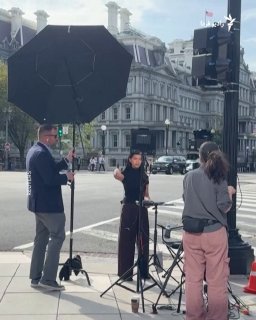 🔸 After the White House prevented reporters from CNN, Amazon and Politico from entering the grounds of the building following US President Donald Trump's announcement, reporters from both news networks prepared their reports outside the White House on Saturday, September 28.
