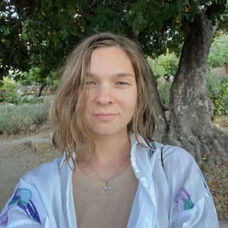 Логотип Olga Bruyako