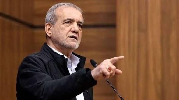 آخرین خبر چهارمحالوبختیاری: ♦️پزشکیان: چه کسی گفته دولت باید بنزین ۱۳۰ هزار تومانی بخرد و بعد آن را ۱۵۰۰ تومان بفروشدرئیس جمهور: 🔹جدا از بحث محدودیت